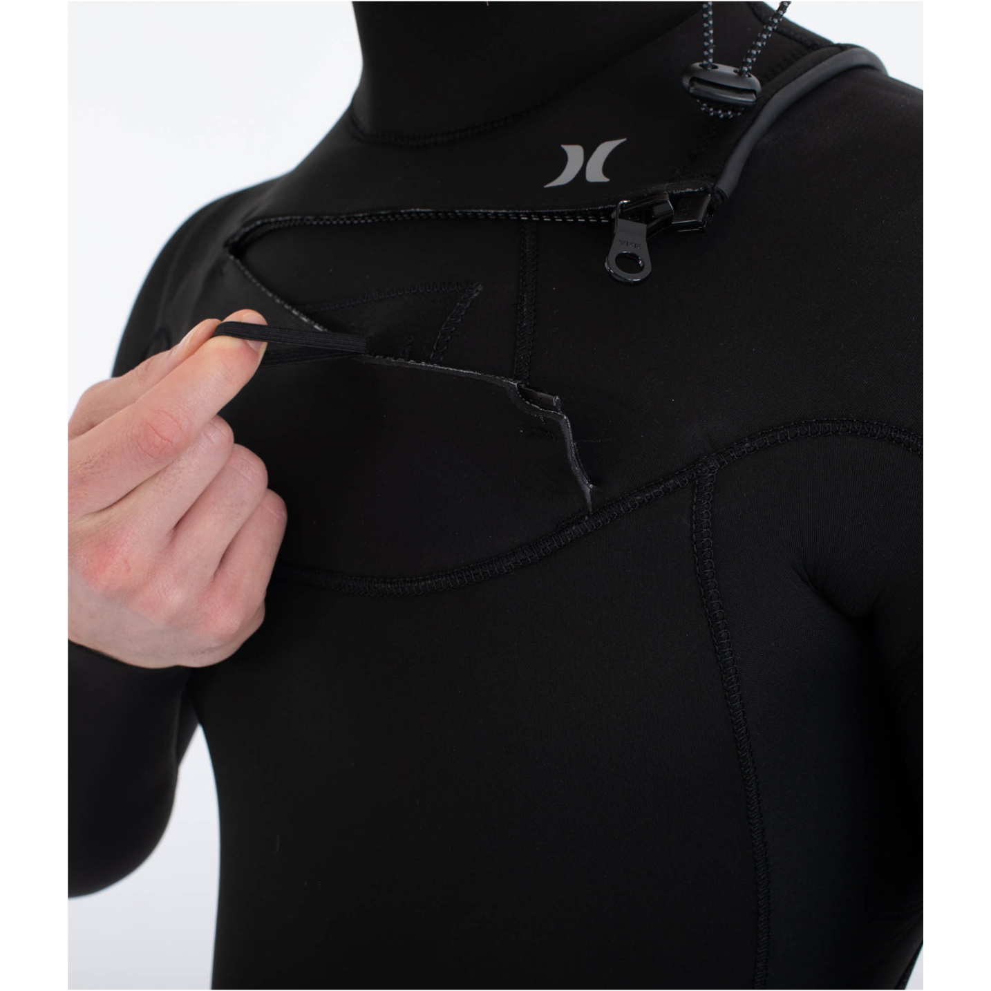 2026 Hurley M&auml;nner Advant 4/3mm Brustrei&szlig;verschluss Neoprenanzug MFS0013423 - Black1